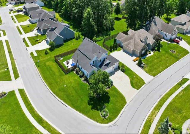 Photo 3 of Sale Pending at 11440 Cabriolet Run, Fort Wayne, IN 46845 | MLS# 202625489 | Listing updated on 2026-07-21