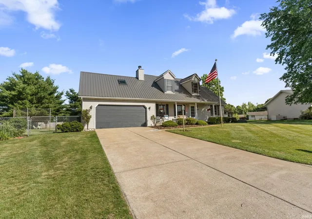 3rd image of 10538 E Brookston Dr, Osceola, IN 46561 | MLS# 202625491