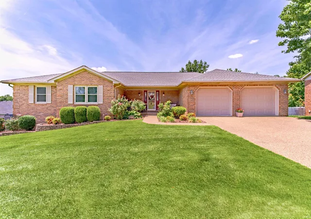 Photo 1 of Sale Pending at 10202 Brookcrest Dr, Evansville, IN 47711 | MLS# 202625496 | Listing updated on 2026-08-28
