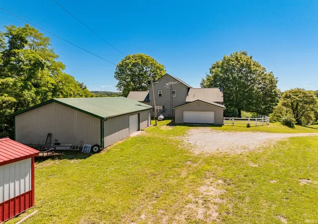 Photo 3 of Sale Pending at 1055 E 300 North Rd, New Castle, IN 47362 | MLS# 202625504 | Listing updated on 2026-08-27
