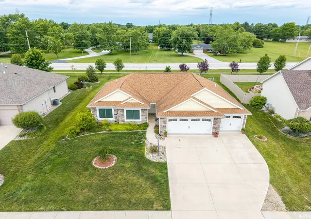 2nd image of 9431 Arundel Run, Fort Wayne, IN 46835 | MLS# 202625509
