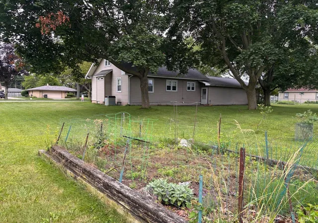 11th image of 163 Superior Blvd, Elkhart, IN 46516 | MLS# 202625511