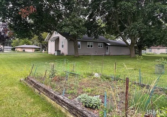 Photo 3 of Manufactured home for sale at 163 Superior Blvd, Elkhart, IN 46516 | MLS# 202625511 | Listing updated on 2026-08-31