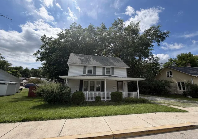 Photo 2 of Manufactured home for sale at 915 S Plymouth St, Culver, IN 46511 | MLS# 202625529 | Listing updated on 2026-07-05
