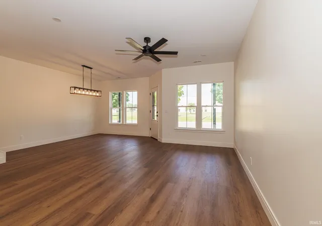 Photo 4 of Manufactured home for sale at 714 N Walnut St, Muncie, IN 47305 | MLS# 202625530 | Listing updated on 2026-09-16