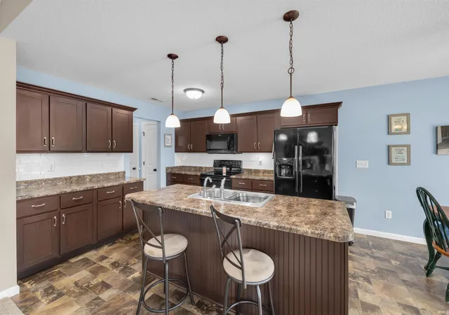2nd image of 605 Independence St, Butler, IN 46721 | MLS# 202625553