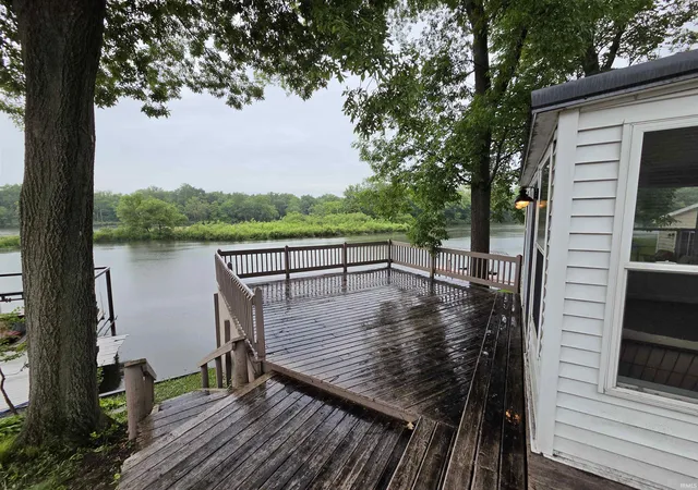 Homes for sale in Monticello, IN | 7902 N Crow Dr, Monticello, IN 47960 | MLS# 202625554