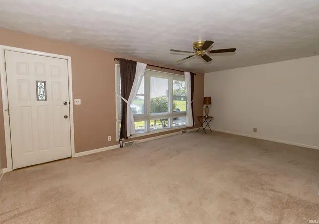 Homes for sale in South Bend, IN | 16180 Madison Rd, South Bend, IN 46614 | MLS# 202625557