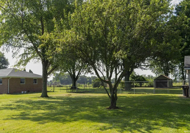 Homes for sale in South Bend, IN | 16180 Madison Rd, South Bend, IN 46614 | MLS# 202625557