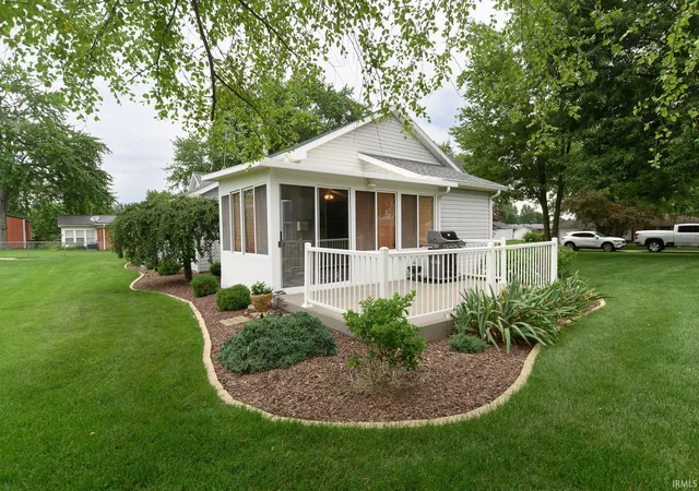 4th image of 532 S Clinton Blvd, Bunker Hill, IN 46914 | MLS# 202625566