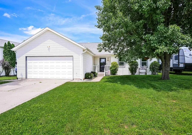 Photo 1 of Manufactured home for sale at 1267 E Marigold Dr, Bloomington, IN 47401 | MLS# 202625570 | Listing updated on 2026-09-15