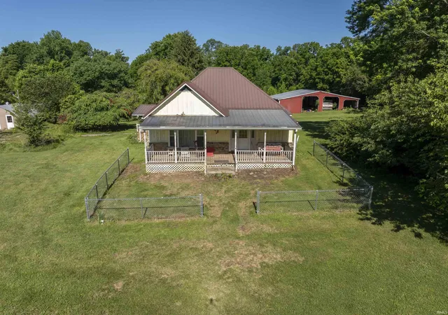 3rd image of 2301 E Doc Mitchell St, Bloomington, IN 47401 | MLS# 202625593