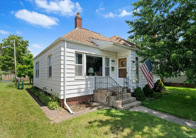 Photo 1 of Sale Pending at 3317 Mishawaka Ave, South Bend, IN 46615 | MLS# 202625611 | Listing updated on 2026-07-29