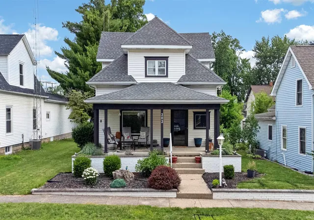 1st image of 202 E Berry St, Middlebury, IN 46540 | MLS# 202625635
