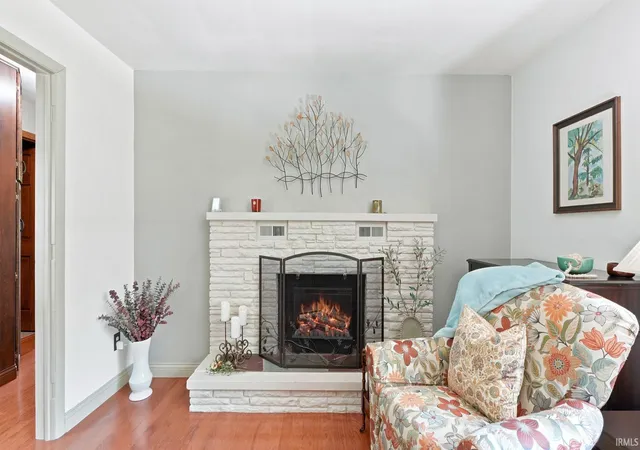 4th image of 537 E Till Rd, Fort Wayne, IN 46825 | MLS# 202625640