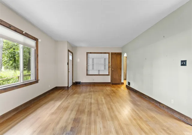 5th image of 50670 State Road 23, Granger, IN 46530 | MLS# 202625648