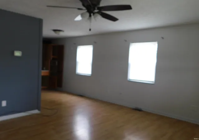 5th image of 1131 Parks Dr, Spencer, IN 47460 | MLS# 202625659