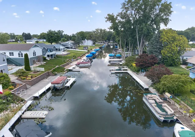 50th image of 11348 N Biscayne Dr, Cromwell, IN 46732 | MLS# 202625660