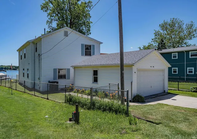 Homes for sale in Wolcottville, IN | 9380 E 430 S, Wolcottville, IN 46795 | MLS# 202625665