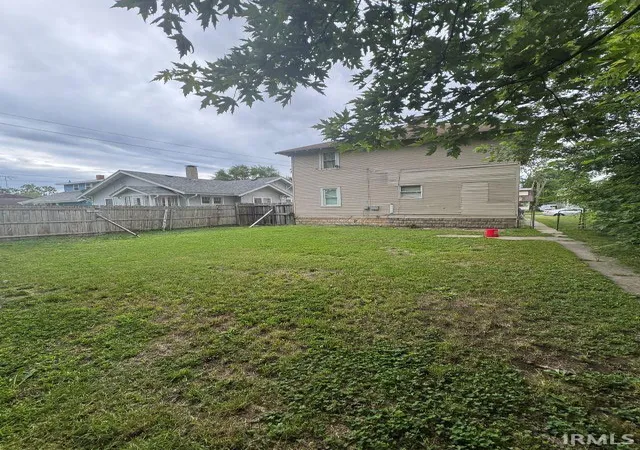 11th image of 1606 Frances Ave, Elkhart, IN 46516 | MLS# 202625669