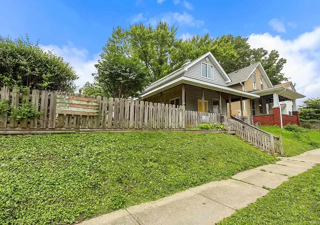 Homes for sale in Lafayette, IN | 1014 S 14th St, Lafayette, IN 47905 | MLS# 202625689