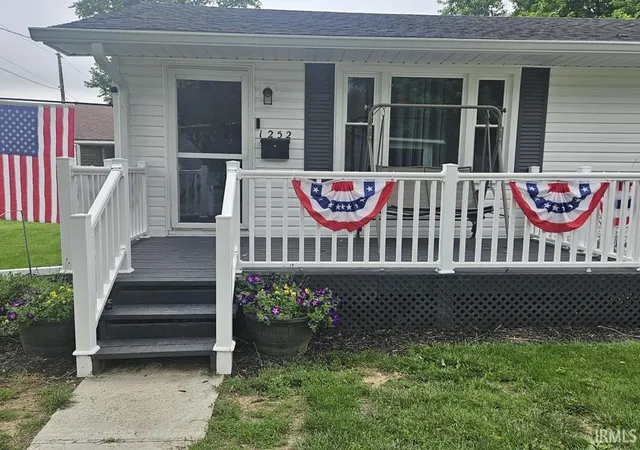 Homes for sale in Frankfort, IN | 1252 Gard St, Frankfort, IN 46041 | MLS# 202625726