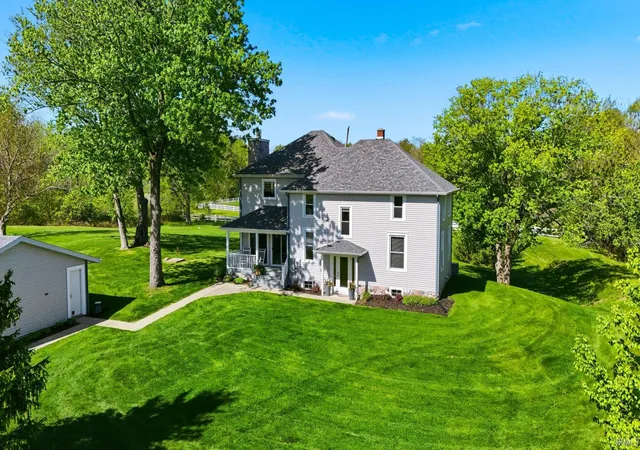 Photo 3 of Sale Pending at 12513 Aboite Ctr Rd, Fort Wayne, IN 46814 | MLS# 202625749 | Listing updated on 2026-07-04