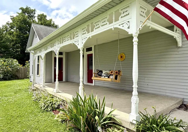 Photo 3 of Sale Pending at 455 N Union St, Russiaville, IN 46979 | MLS# 202625753 | Listing updated on 2026-07-13