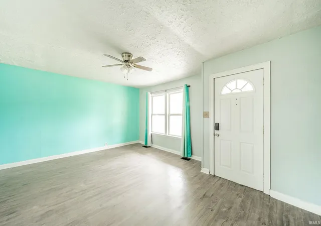 Photo 3 of Manufactured home for sale at 1535 Swarthmoor Dr, New Castle, IN 47362 | MLS# 202625755 | Listing updated on 2026-09-19