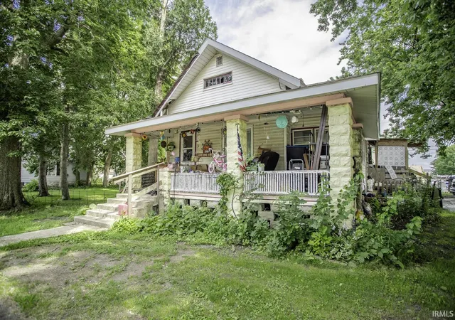 Homes for sale in Fowler, IN | 607 E 3rd St, Fowler, IN 47944 | MLS# 202625767