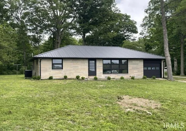 Homes for sale in Yorktown, IN | 2390 N County Road 650 W, Yorktown, IN 47396 | MLS# 202625770