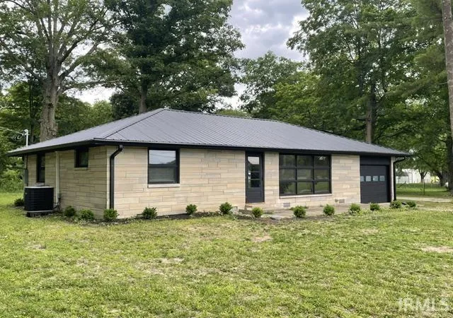 Homes for sale in Yorktown, IN | 2390 N County Road 650 W, Yorktown, IN 47396 | MLS# 202625770