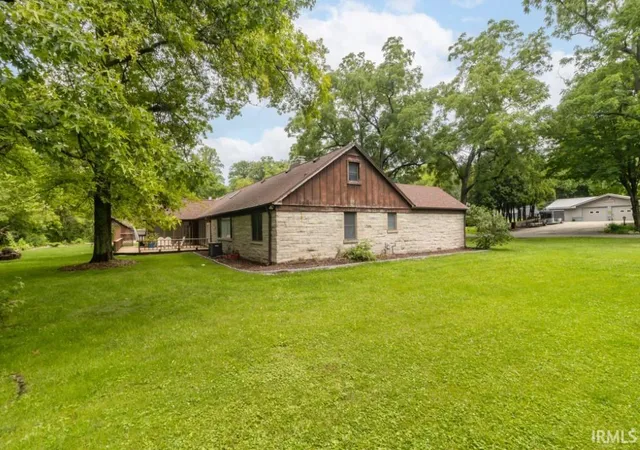 Homes for sale in New Castle, IN | 410 Crescent Dr, New Castle, IN 47362 | MLS# 202625772