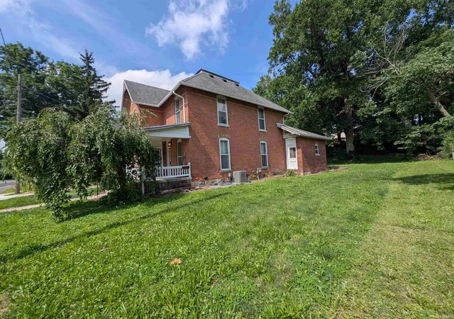 Photo 3 of Sale Pending at 630 E Tipton St, Huntington, IN 46750 | MLS# 202625786 | Listing updated on 2026-07-23