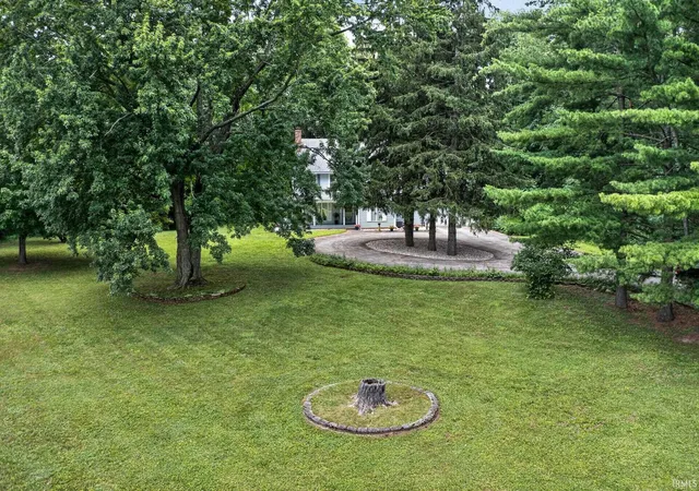 4th image of 24531 Ne Ce Dah Dr, Elkhart, IN 46516 | MLS# 202625793