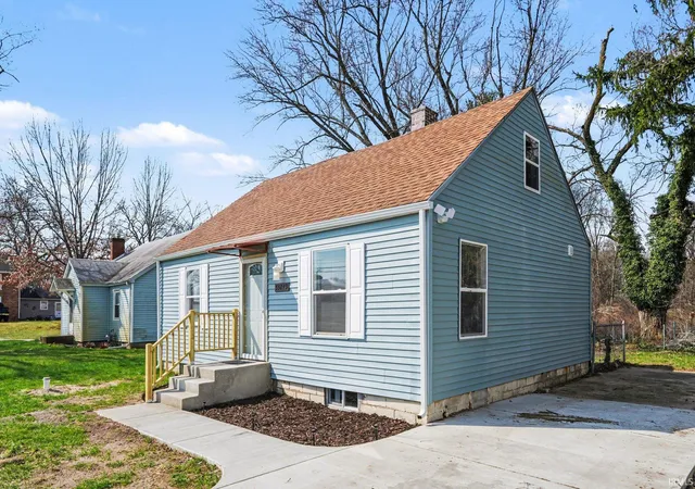 2nd image of 55849 Mayflower Rd, South Bend, IN 46619 | MLS# 202625799