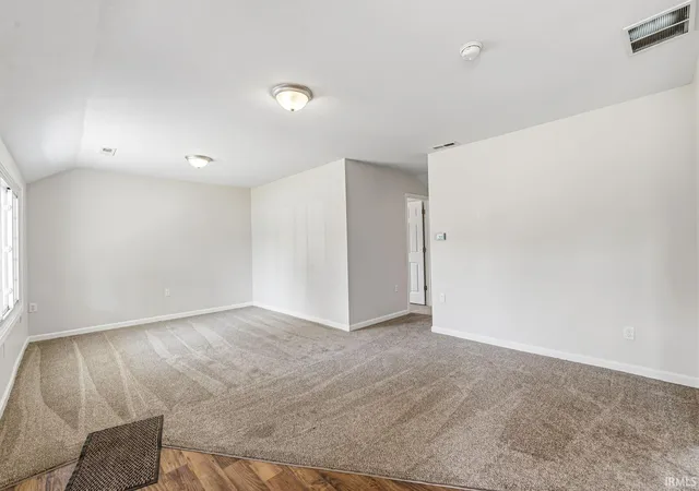 5th image of 10601 Toledo Ave, Osceola, IN 46561 | MLS# 202625818