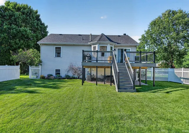 3rd image of 11664 Red Oak Dr, Granger, IN 46530 | MLS# 202625820