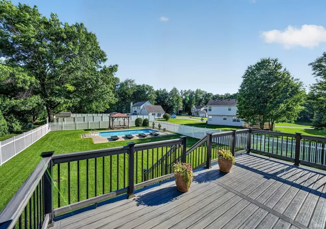 4th image of 11664 Red Oak Dr, Granger, IN 46530 | MLS# 202625820