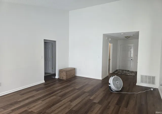 Photo 3 of Manufactured home for sale at 616 Rocky Meadow Dr, Greenwood, IN 46143 | MLS# 202625827 | Listing updated on 2026-08-31
