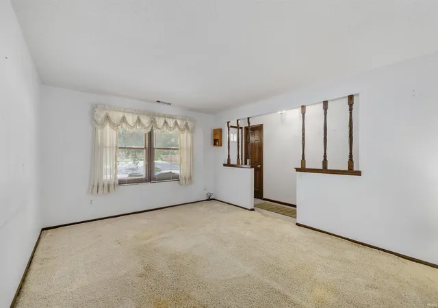 3rd image of 3626 Stone Creek Run, Fort Wayne, IN 46804 | MLS# 202625836