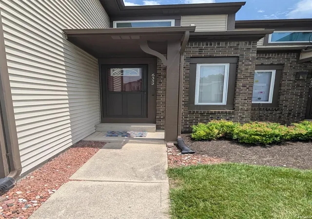 Photo 2 of Condo for sale at 6332 Langwood Blvd, Fort Wayne, IN 46835 | MLS# 202625840 | Listing updated on 2026-09-14