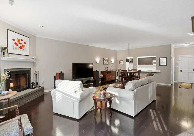 3rd image of 2608 E 2Nd St Unit C #C, Bloomington, IN 47401 | MLS# 202625841