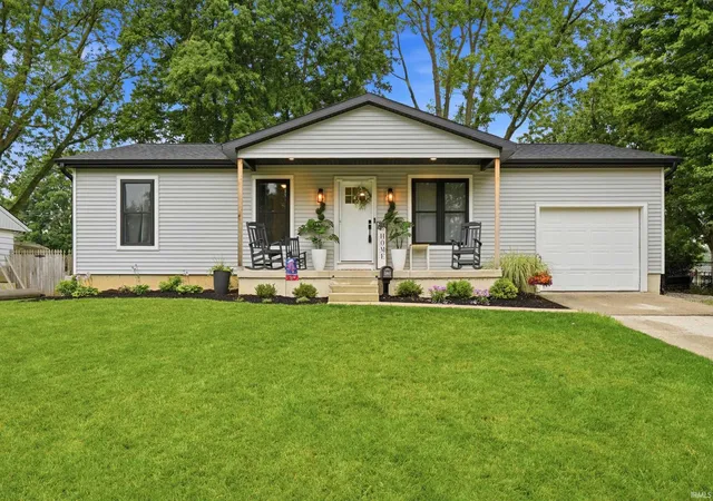Homes for sale in Bluffton, IN | 414 Meadow Ln, Bluffton, IN 46714 | MLS# 202625843