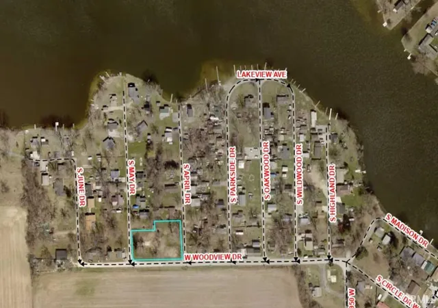 15th image of 770 S April Dr, Cromwell, IN 46732 | MLS# 202625849