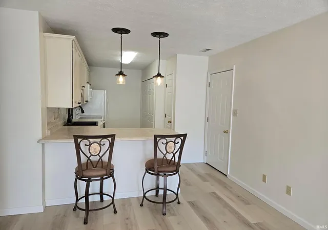 Homes for sale in Muncie, IN | 2911 W Applewood Ct, Muncie, IN 47304 | MLS# 202625859
