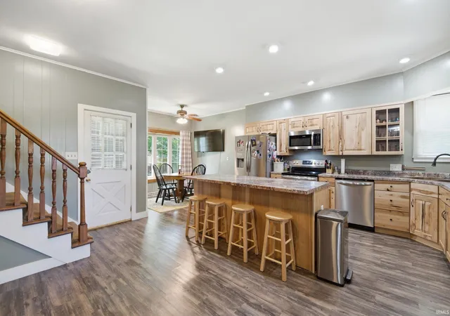 2nd image of 300 E Pike St, Attica, IN 47918 | MLS# 202625864