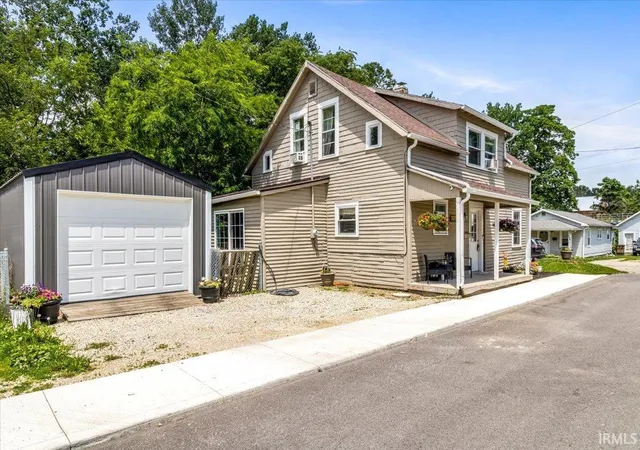 2nd image of 306 Best Ave, Winchester, IN 47394 | MLS# 202625876