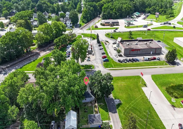 Homes for sale in Delphi, IN | 429 W Franklin St, Delphi, IN 46923 | MLS# 202625892