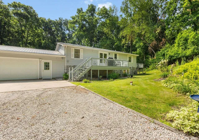 Photo 2 of Manufactured home for sale at 13452 County Rd 12 Lot 3, Middlebury, IN 46540 | MLS# 202625894 | Listing updated on 2026-07-09